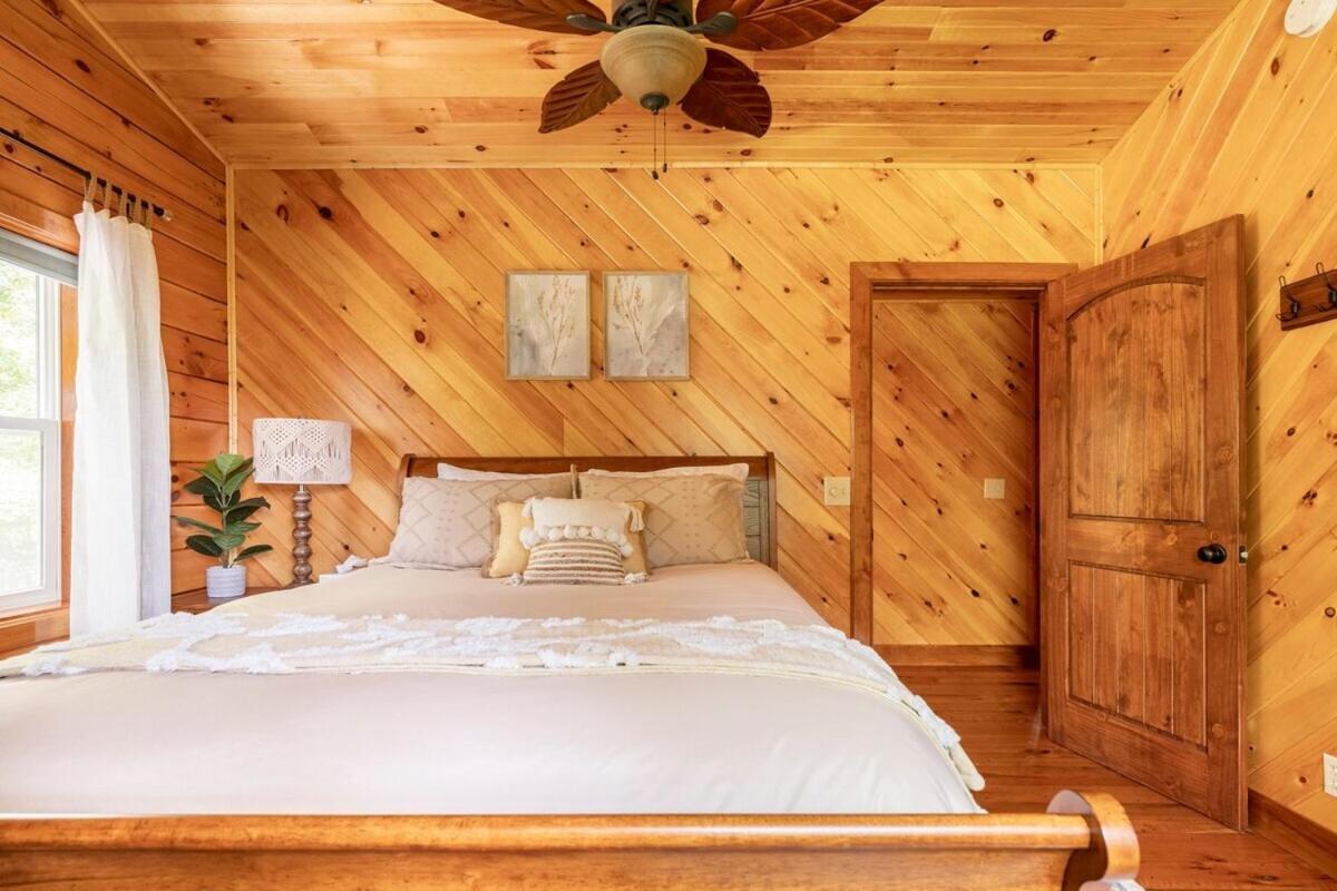 Secluded Wooded Cabin Near The Hocking Hills New Straitsville Eksteriør billede