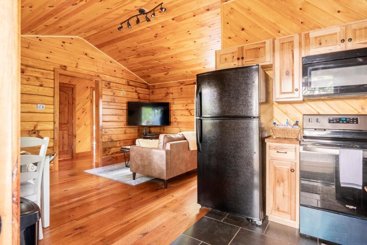 Secluded Wooded Cabin Near The Hocking Hills New Straitsville Eksteriør billede
