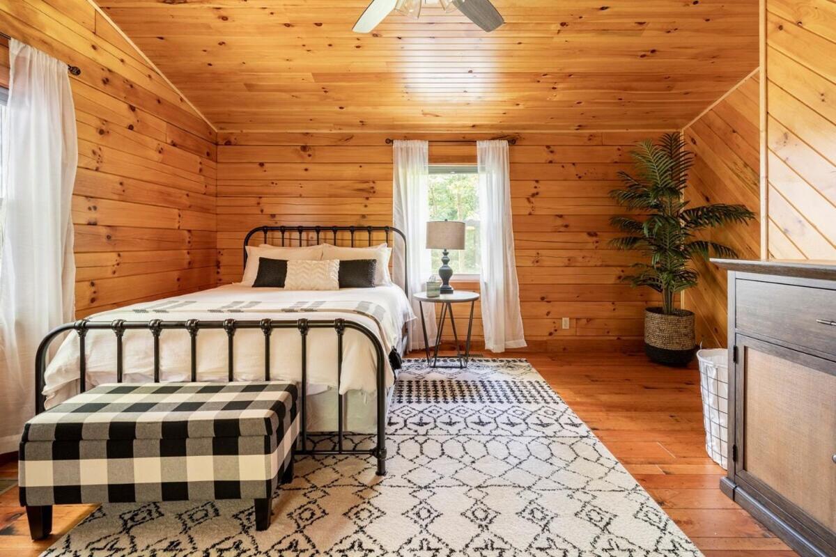 Secluded Wooded Cabin Near The Hocking Hills New Straitsville Eksteriør billede
