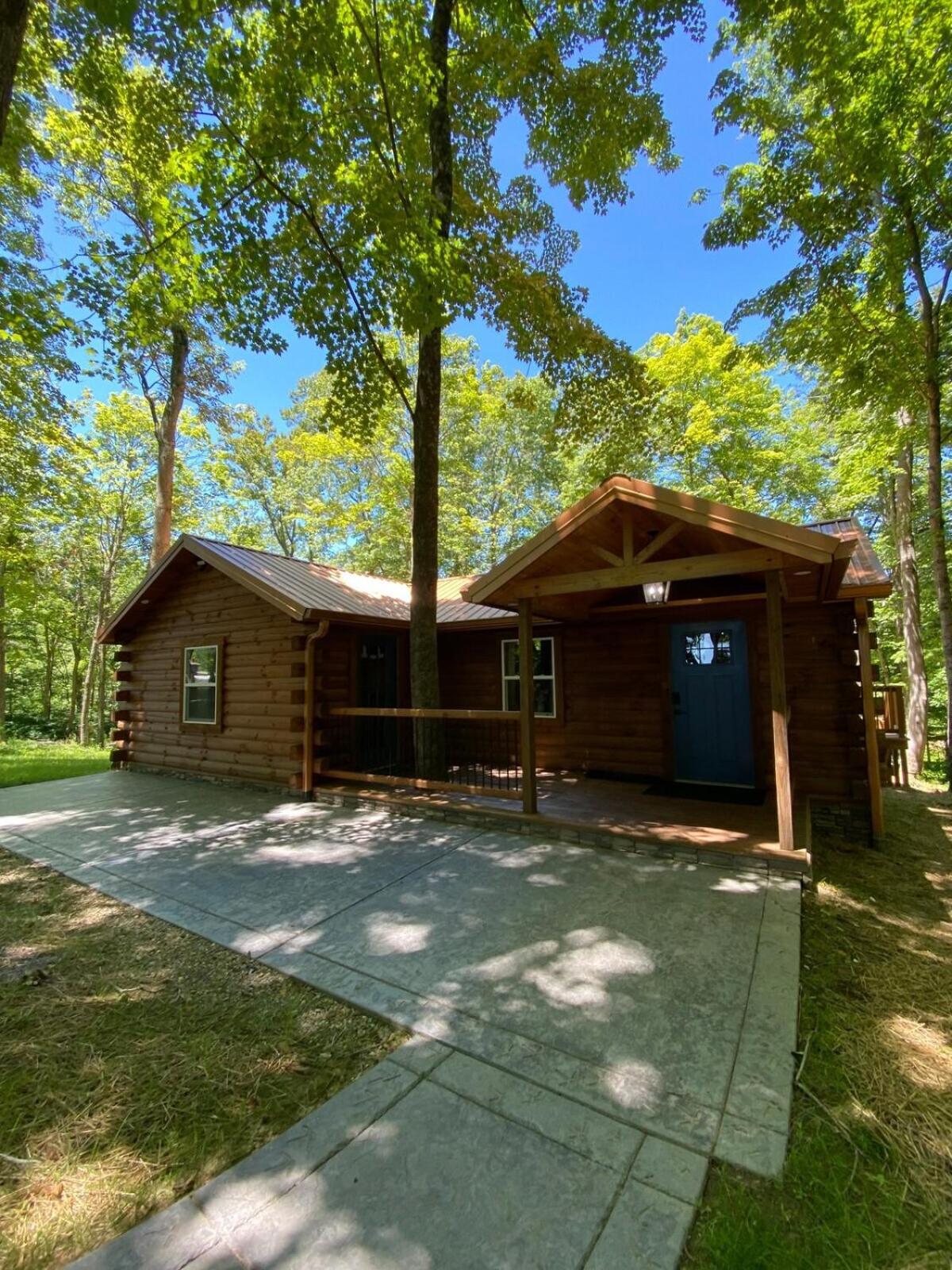 Secluded Wooded Cabin Near The Hocking Hills New Straitsville Eksteriør billede